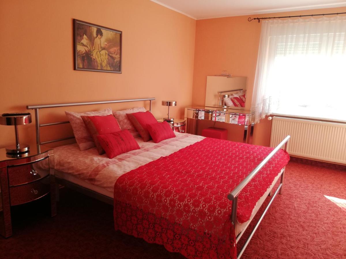 Luxury Brasov Διαμέρισμα Εξωτερικό φωτογραφία